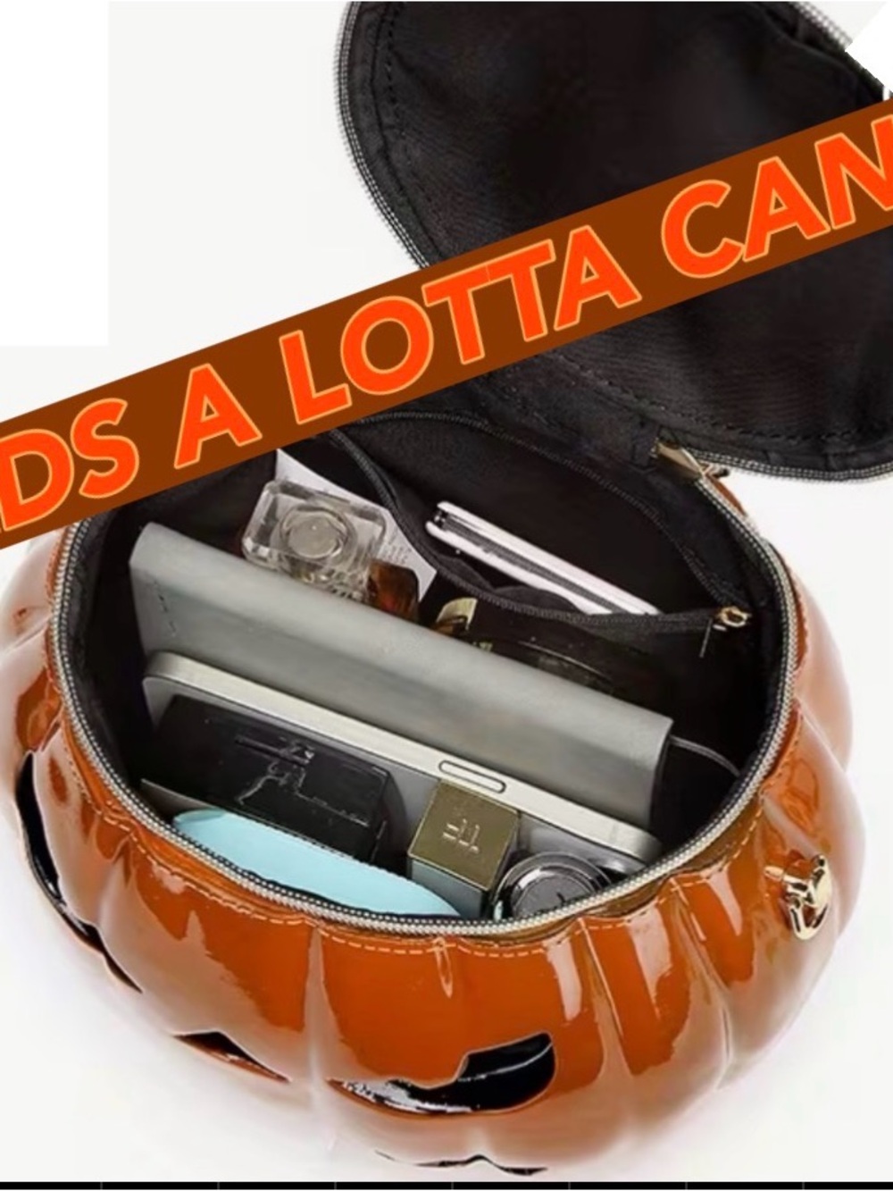 What’s in YOUR purse?!?🎃❤️🏆❤️🎃 - Picture 4 of 13